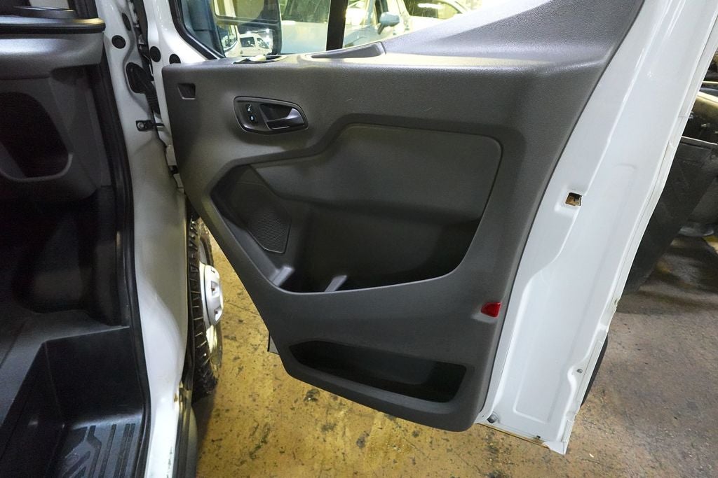 2022 Ford Transit-350 XLT