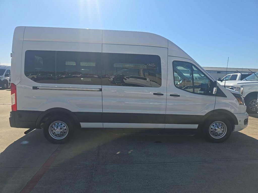 2024 Ford Transit-350 XLT
