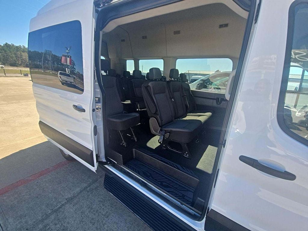 2024 Ford Transit-350 XLT