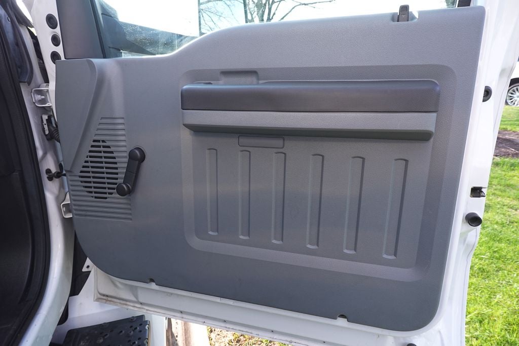 2023 Ford F-650SD Base