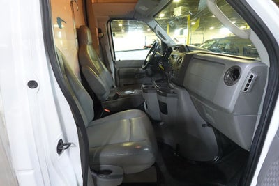 2011 Ford E-350SD Base Cutaway