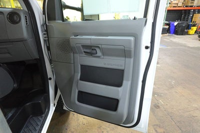 2019 Ford E-350SD Base Cutaway