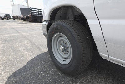 2026 Ford E-350SD Base Cutaway