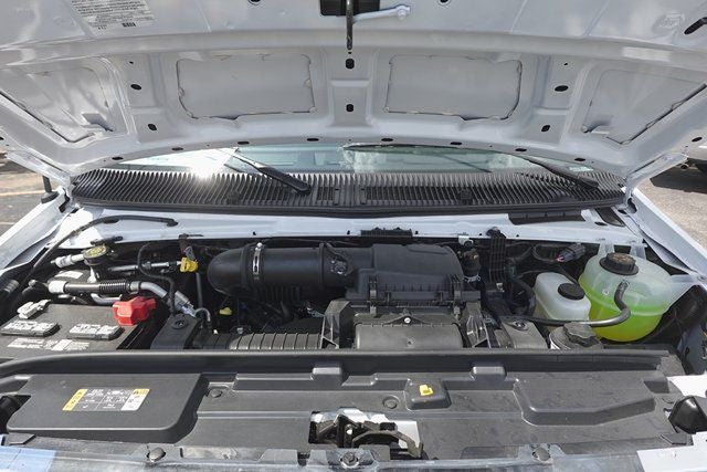 2026 Ford E-350SD Base Cutaway