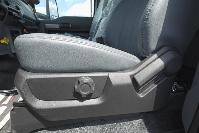 2026 Ford F-750SD Base