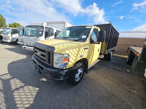 2021 Ford E-450SD Base DRW