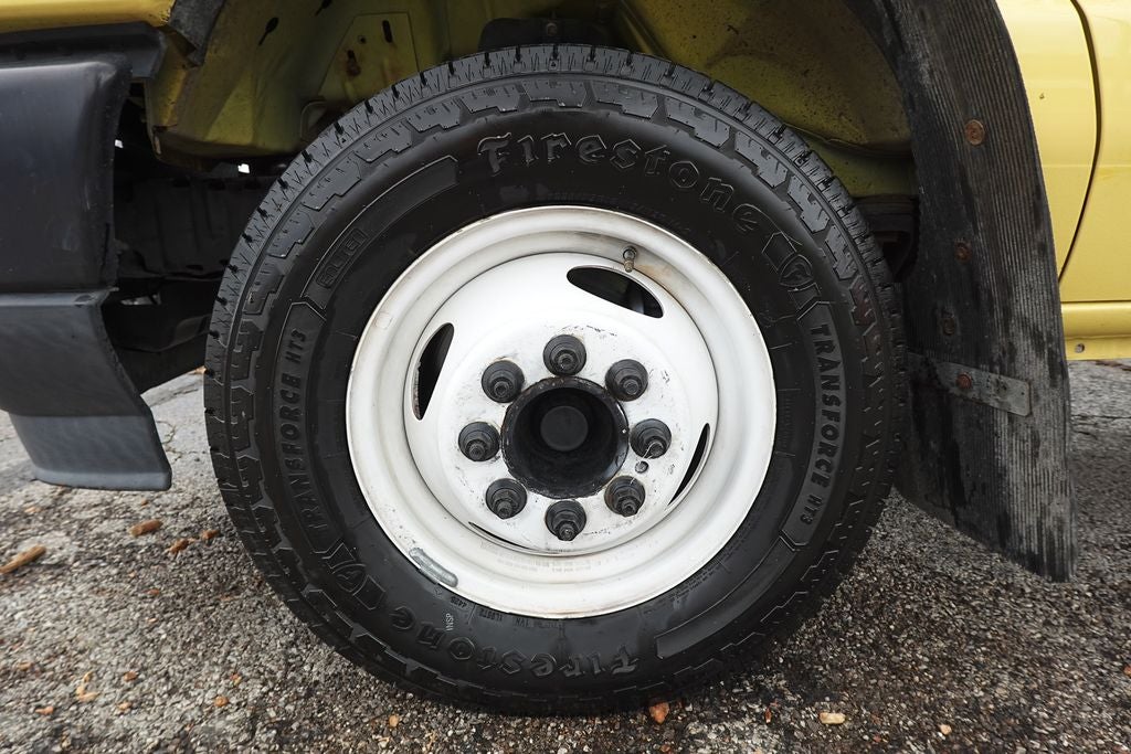 2021 Ford E-450SD Base DRW