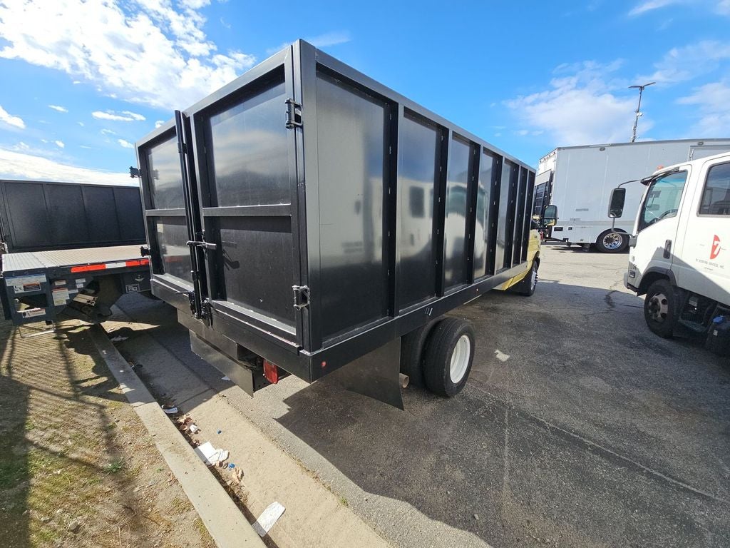 2021 Ford E-450SD Base DRW
