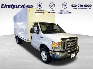 2022 Ford E-450SD Base DRW