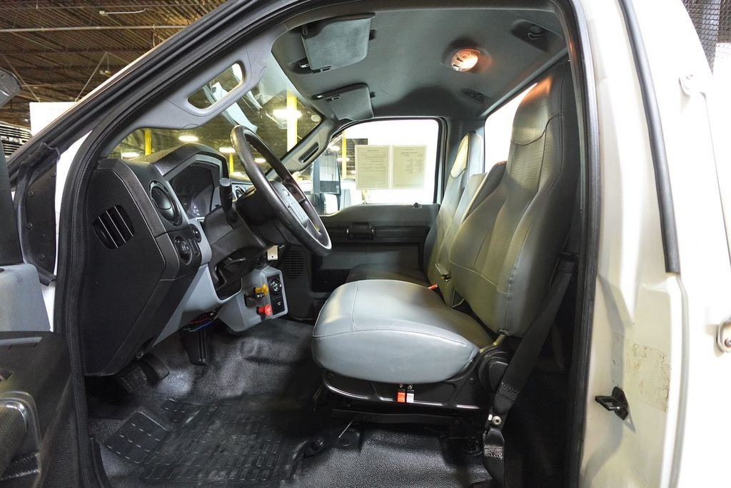 2019 Ford F-750SD Base