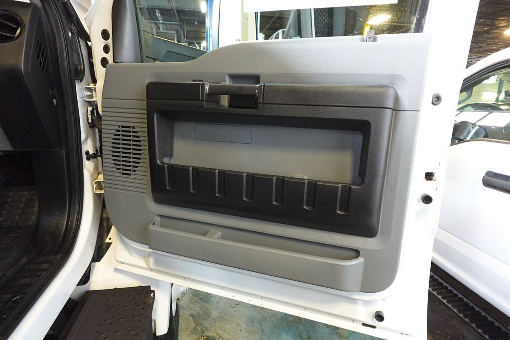 2019 Ford F-750SD Base