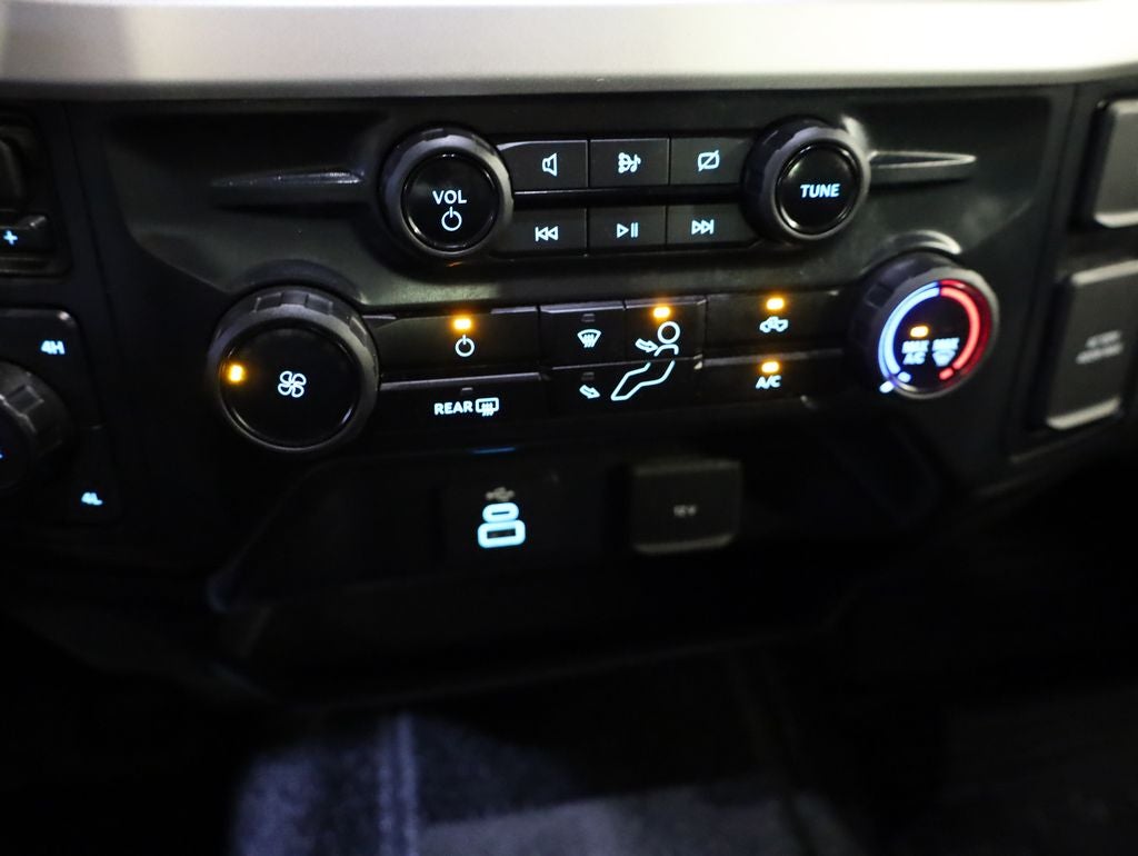 2024 Ford F-350SD XLT