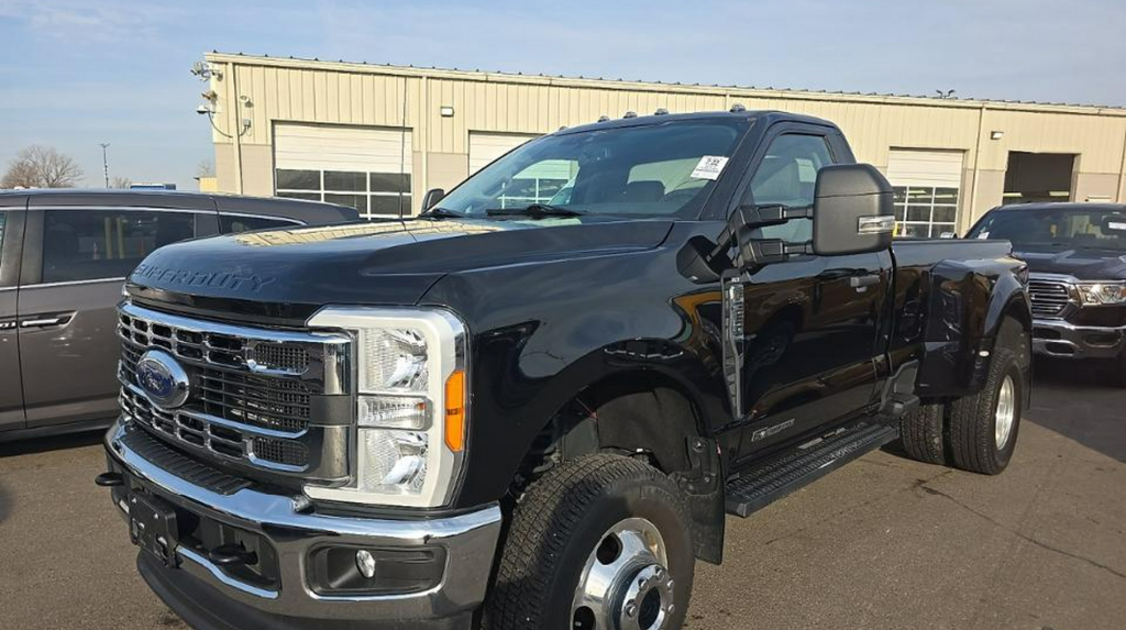 2023 Ford F-350SD XLT
