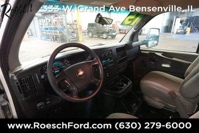 2015 Chevrolet Express 3500 Work Van Cutaway