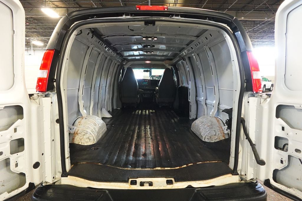 2023 Chevrolet Express 2500 Work Van Cargo