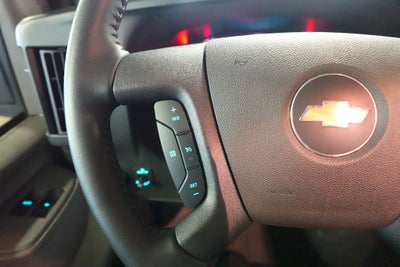 2022 Chevrolet Express 3500 Work Van Cutaway