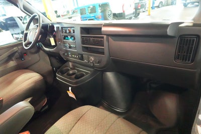 2022 Chevrolet Express 3500 Work Van Cutaway