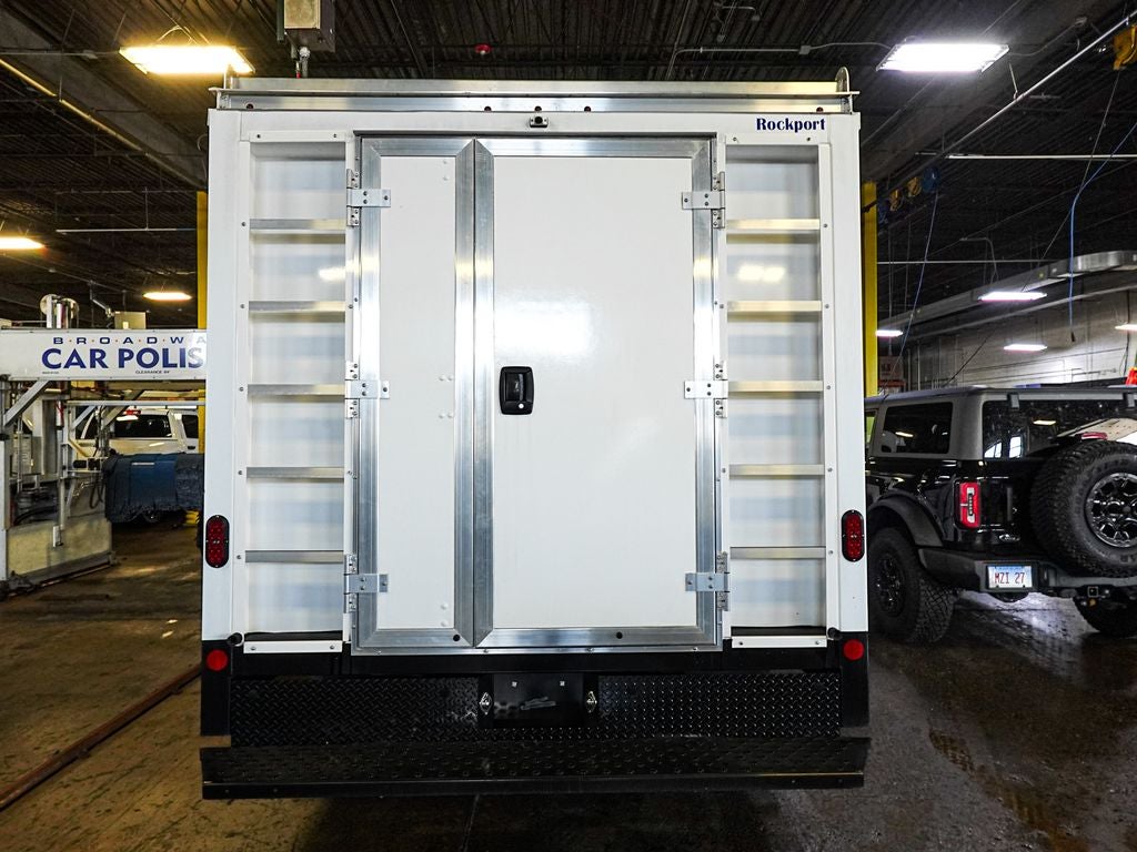 2022 Chevrolet Express 3500 Work Van Cutaway