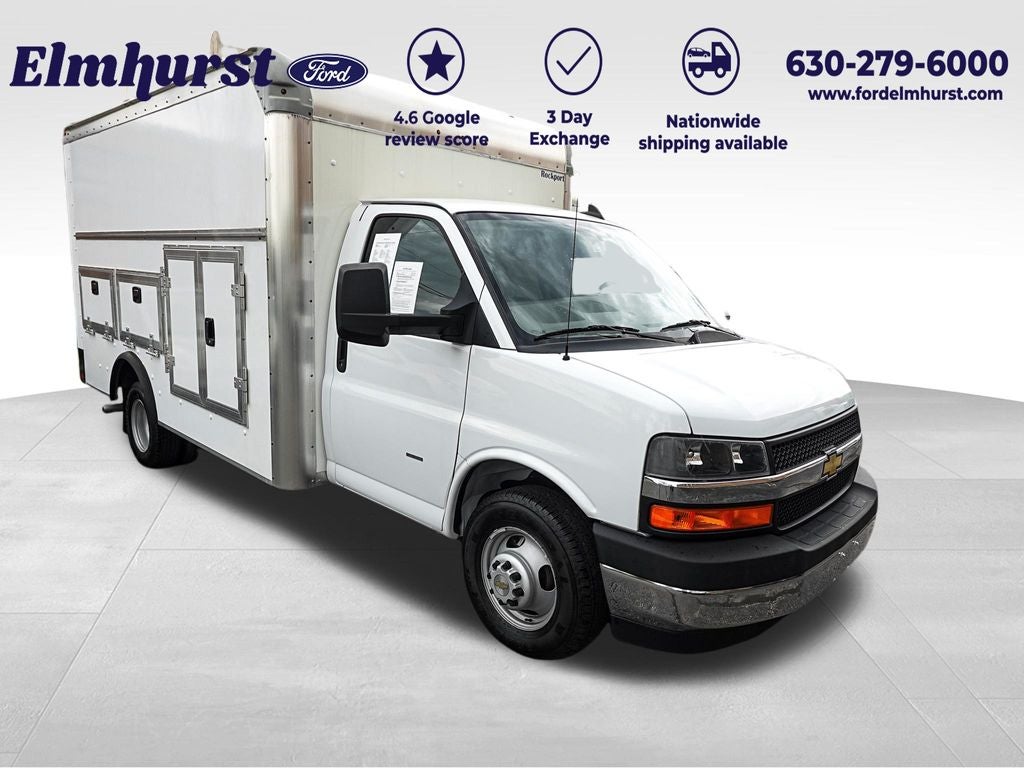 2022 Chevrolet Express 3500 Work Van Cutaway