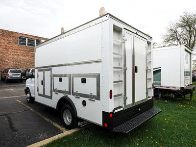2022 Chevrolet Express 3500 Work Van Cutaway