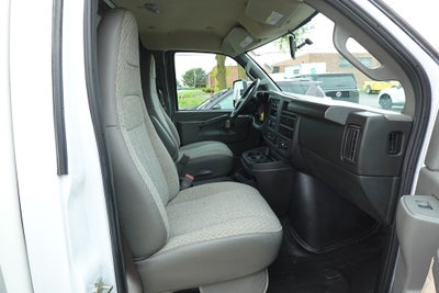 2022 Chevrolet Express 3500 Work Van Cutaway