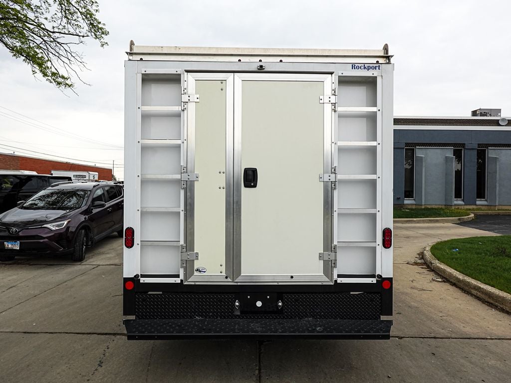 2022 Chevrolet Express 3500 Work Van Cutaway