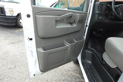 2022 Chevrolet Express 3500 Work Van Cutaway