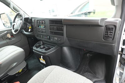 2022 Chevrolet Express 3500 Work Van Cutaway