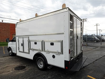 2022 Chevrolet Express 3500 Work Van Cutaway
