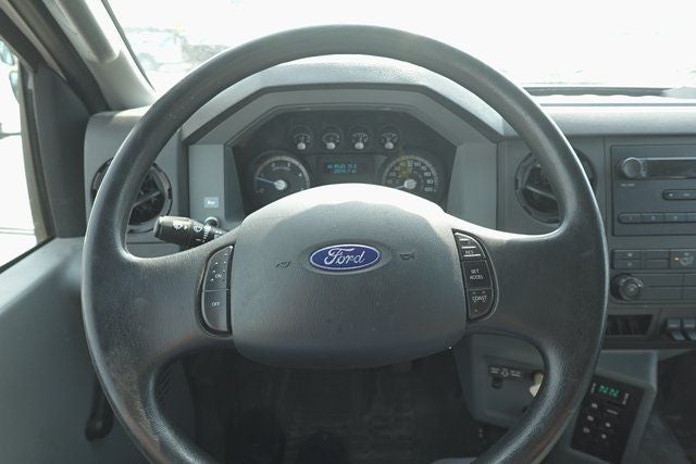 2011 Ford F-750SD DRW