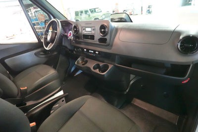 2025 Mercedes-Benz Sprinter 2500 Cargo 144 WB