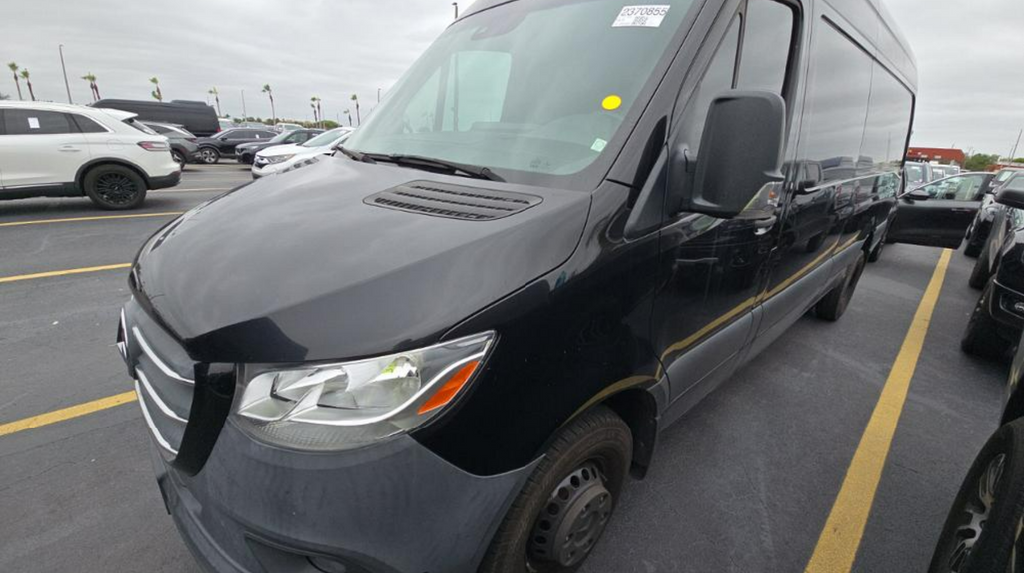2022 Mercedes-Benz Sprinter 4500 Cargo Van 170 in. WB