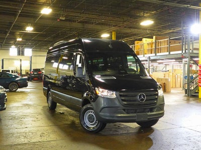 2025 Mercedes-Benz Sprinter 2500 Passenger 170 WB High Roof