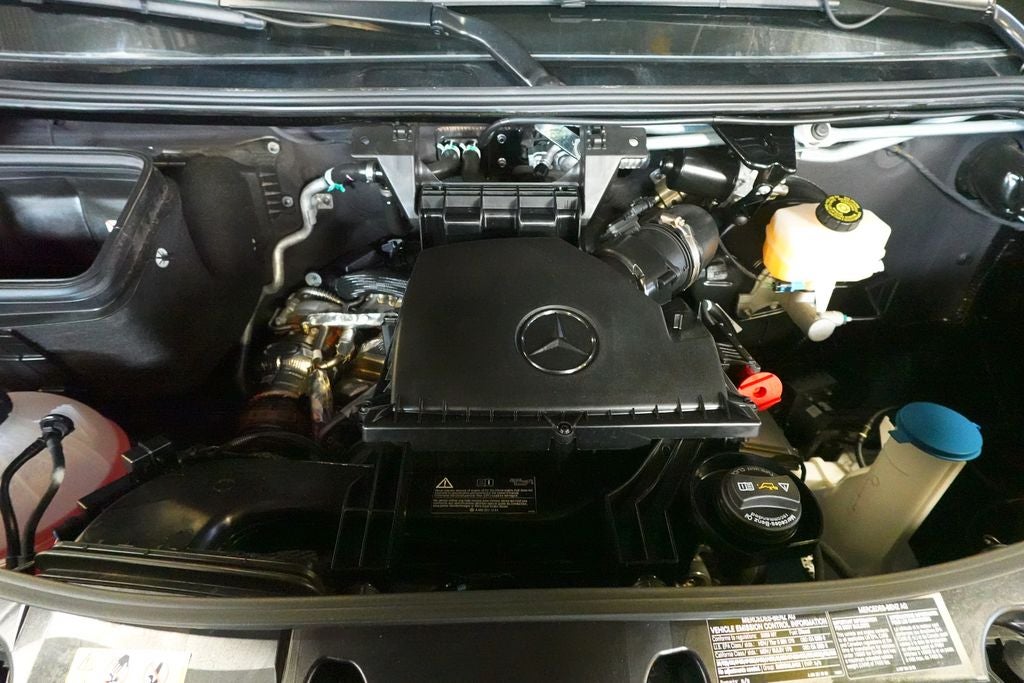 2025 Mercedes-Benz Sprinter 2500 Passenger 170 WB High Roof