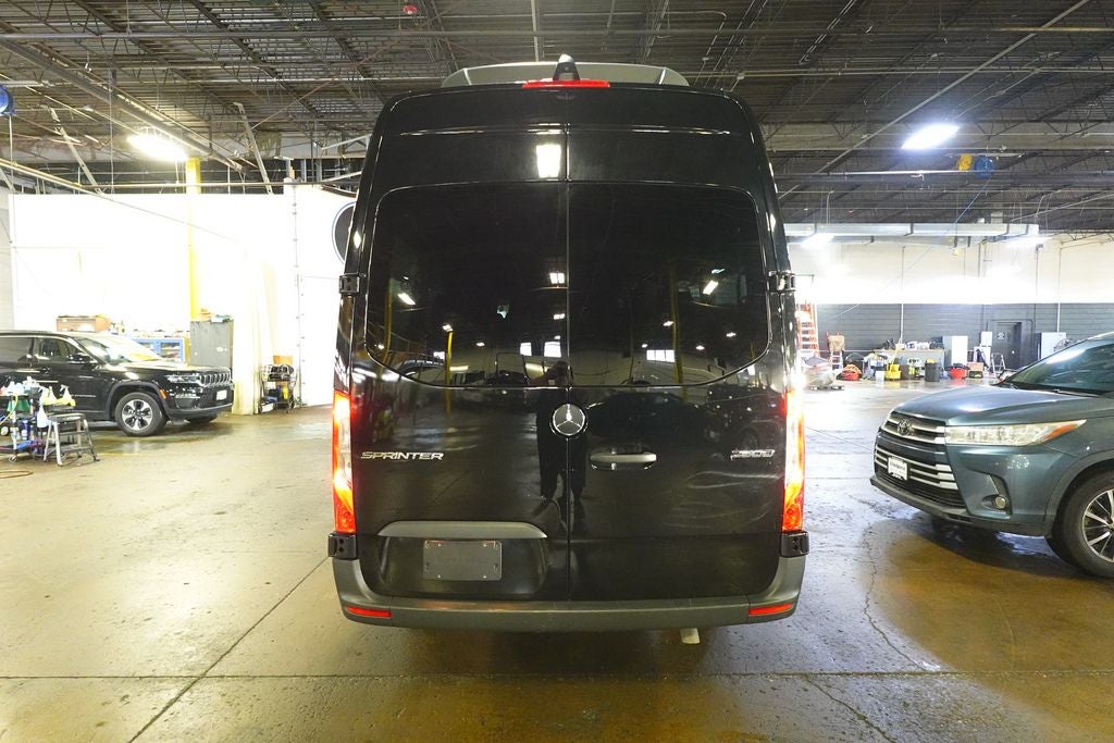 2025 Mercedes-Benz Sprinter 2500 Passenger 170 WB High Roof